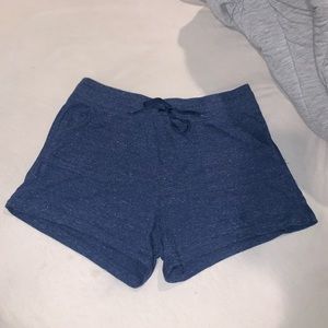 Comfy and cute shorts 🤍☁️❄️